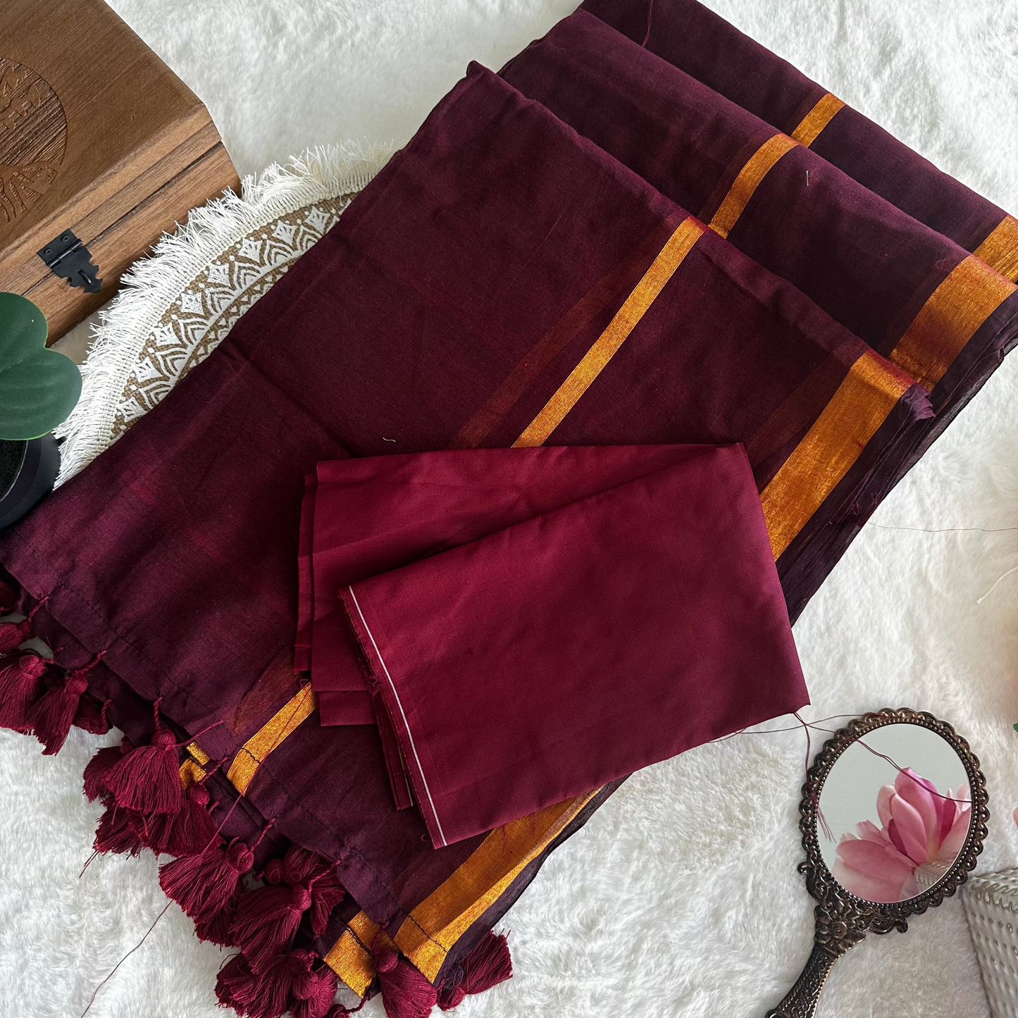 Mul Cotton Saree double zari border (maroon)
