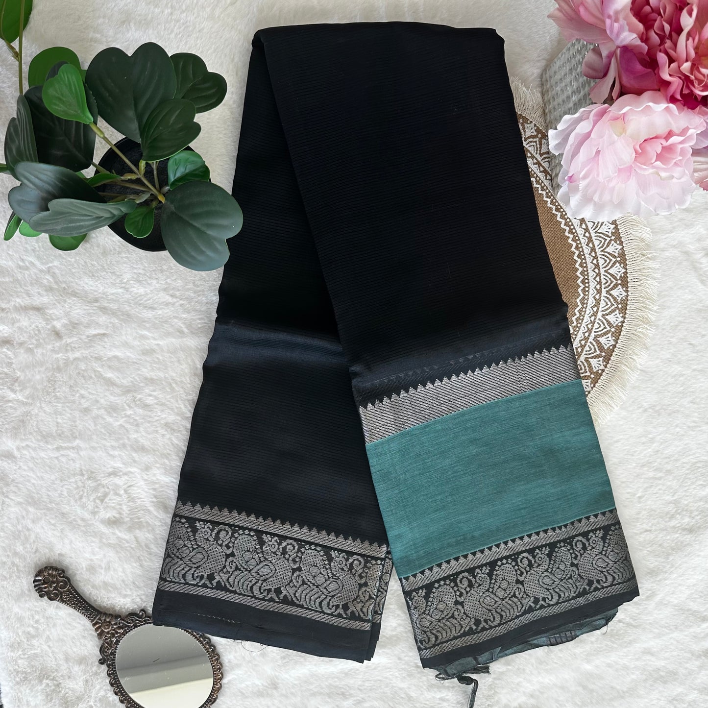 Mangalagiri Saree Black