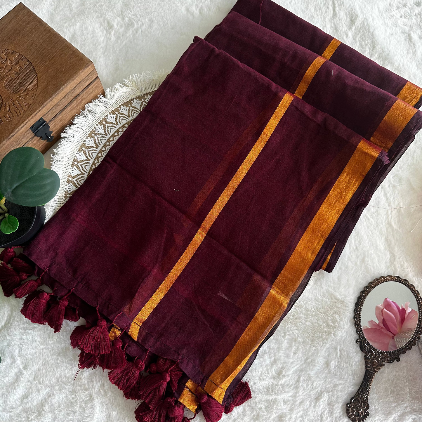 Mul Cotton Saree double zari border (maroon)